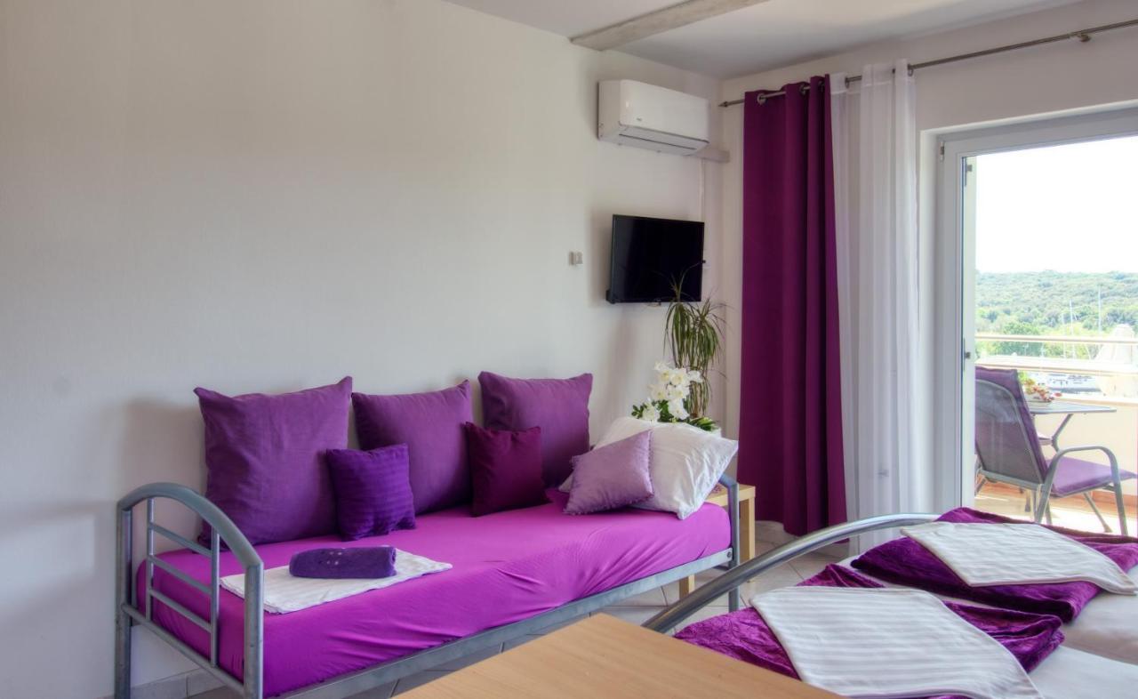 Апартаменты Apartman Studio Пула Экстерьер фото