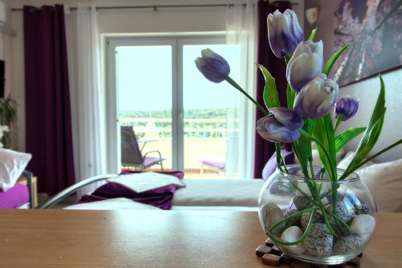Апартаменты Apartman Studio Пула Экстерьер фото